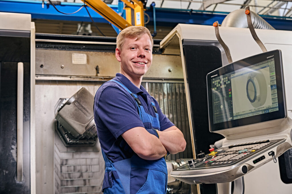 Apply now for a position as a machinist (m/f/d) at SPALECK
