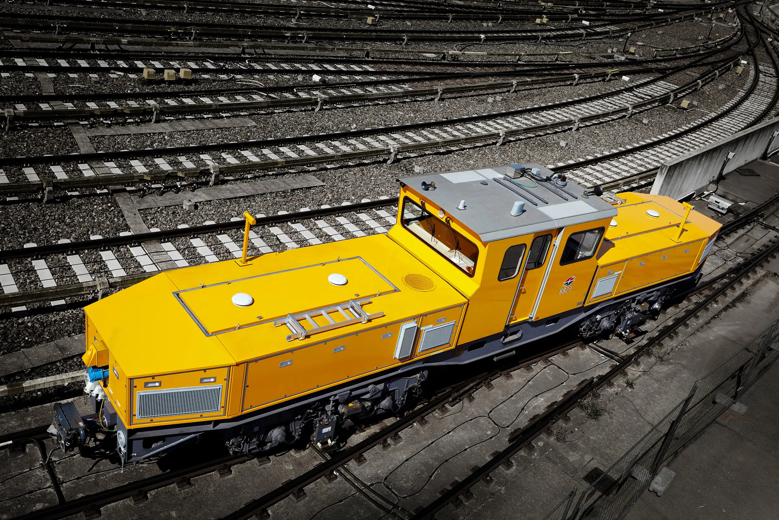 配備由 CL1 供應商 SPALECK 提供的焊接組件之軌道車輛
