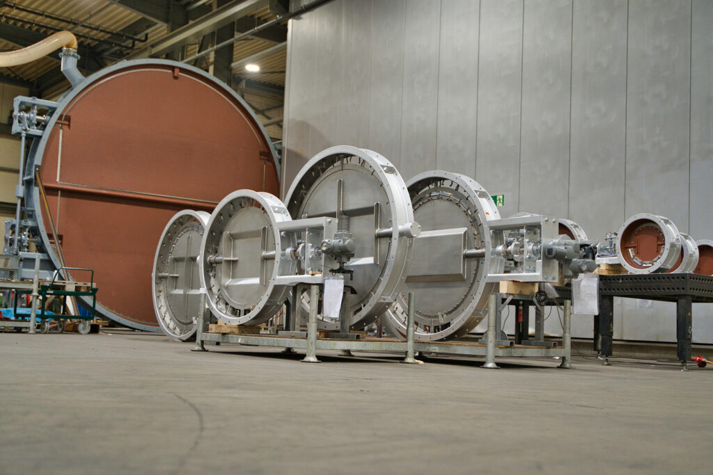 HMT 客製化生產煙氣閥門及工業風門
